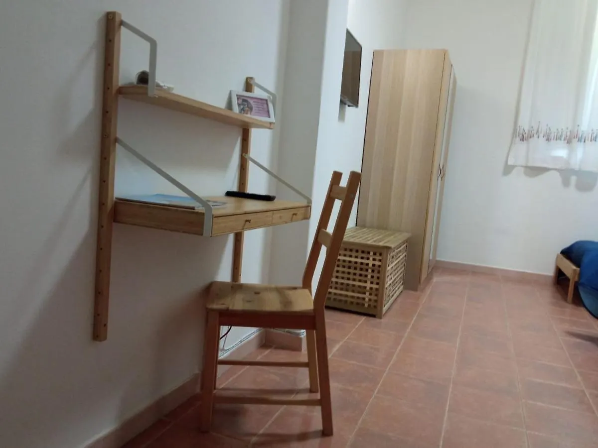 Beteyà Hostel Don Bosco Aeroporto di Catania Fontana Rossa 0*,  Italia